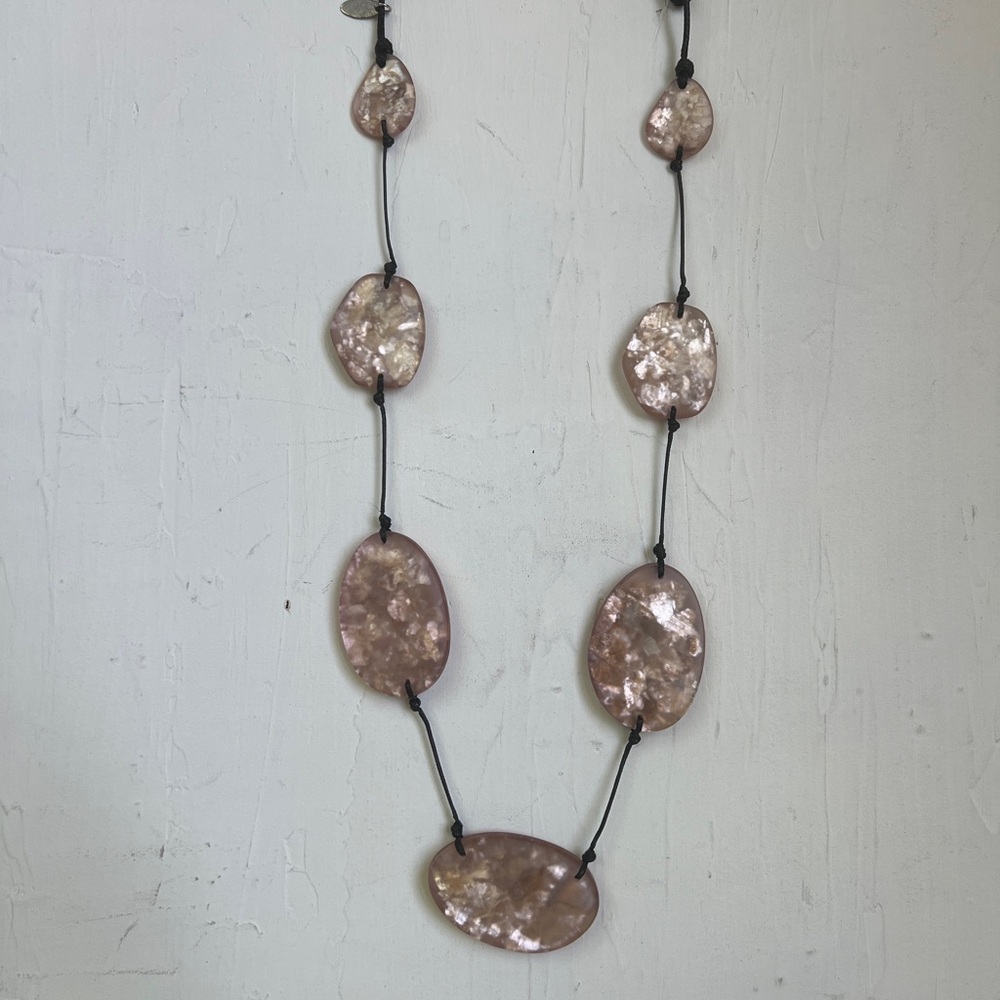 Quartz Pink Style Necklace with Asymmetrical Design